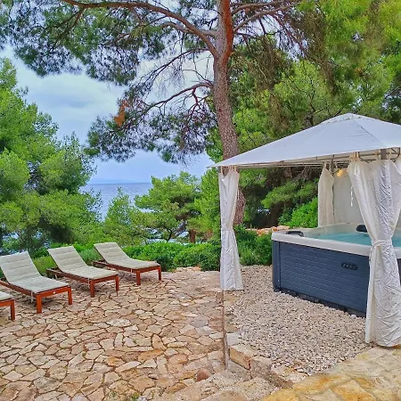 Salum Villa Trogir Exterior photo